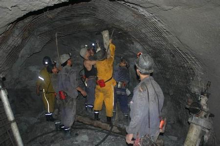 松江工程爆破中的危险因素分析以及应对工程爆破危险的措施
